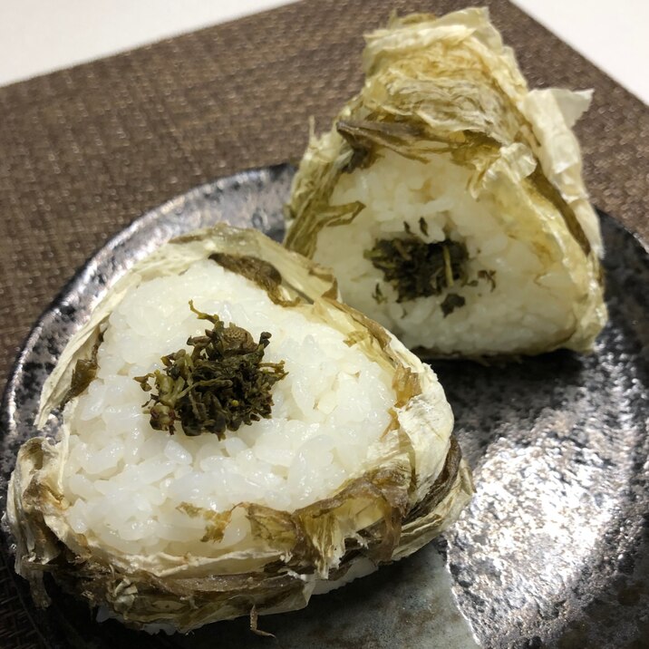 山椒とおぼろ昆布のおにぎり